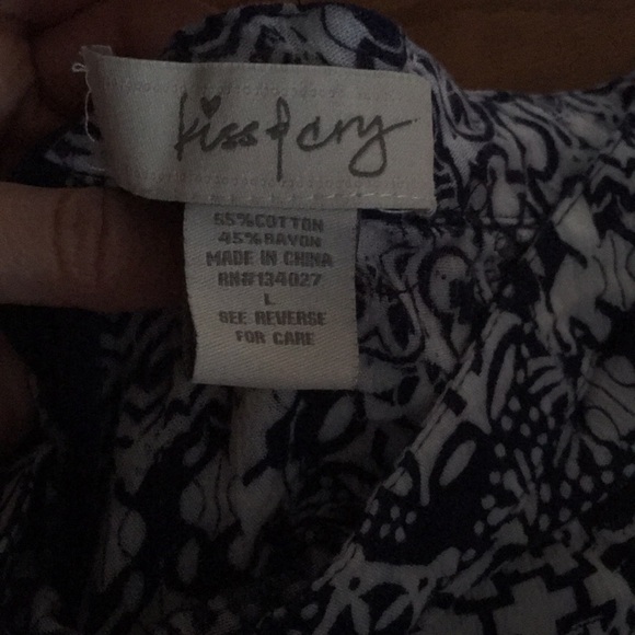 Blue and white shorts - Picture 2 of 2